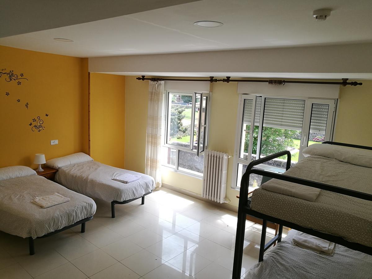 Llanes International Hostel ポオ・デ・リャネス エクステリア 写真