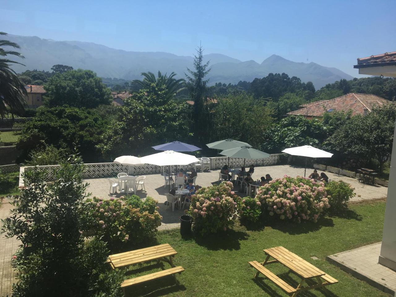 Llanes International Hostel ポオ・デ・リャネス エクステリア 写真