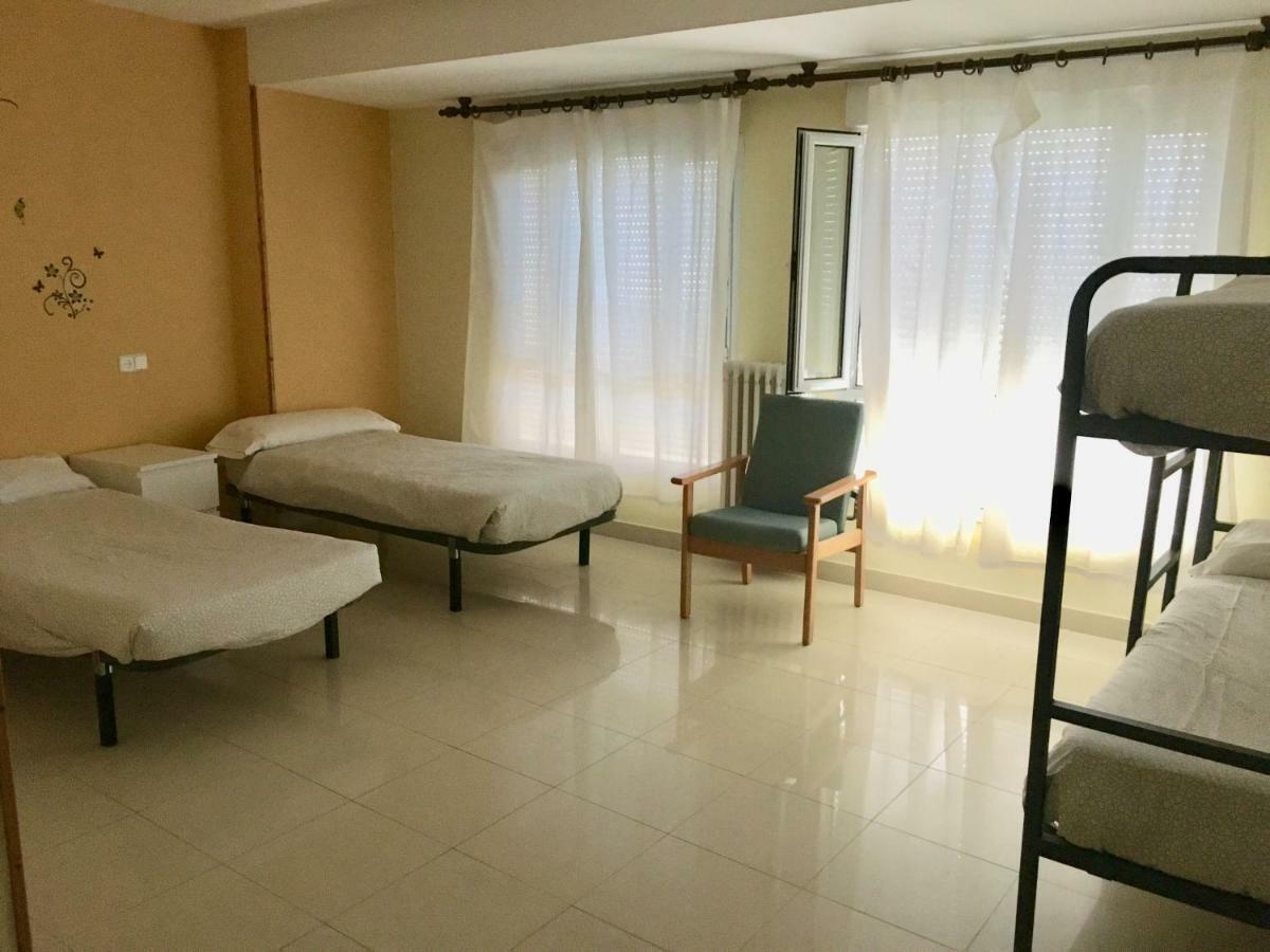 Llanes International Hostel ポオ・デ・リャネス エクステリア 写真