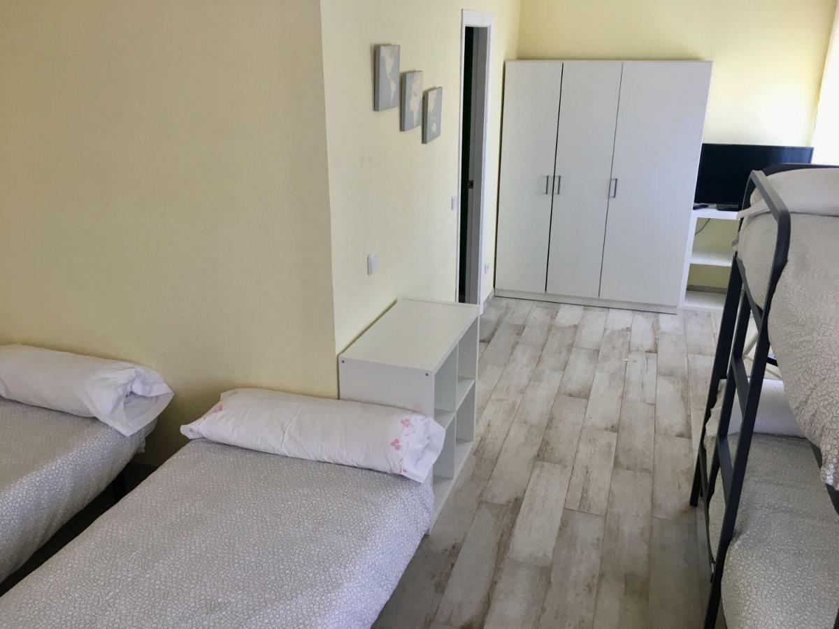 Llanes International Hostel ポオ・デ・リャネス エクステリア 写真