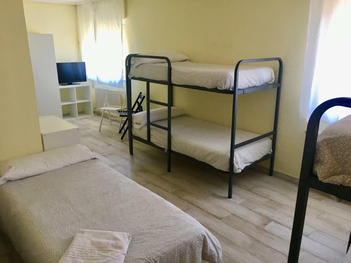 Llanes International Hostel ポオ・デ・リャネス エクステリア 写真
